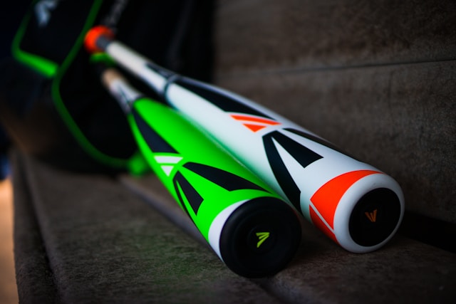 /images/baseball-bat.jpg